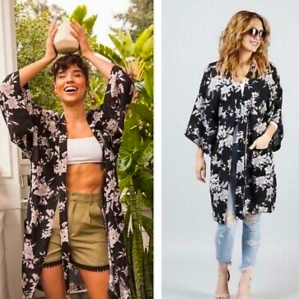 Spiritual Gangster Maya Kimono One Size Floral B&W